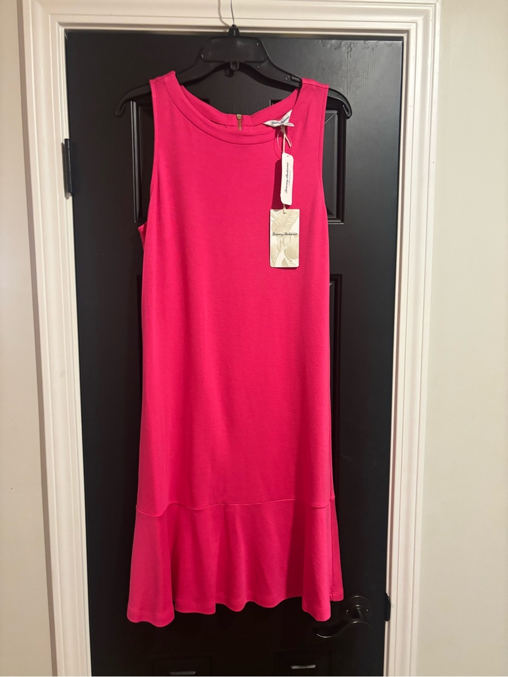 Tommy Bahama Fuchsia Sleeveless Shift Dress with Ruffle Hem